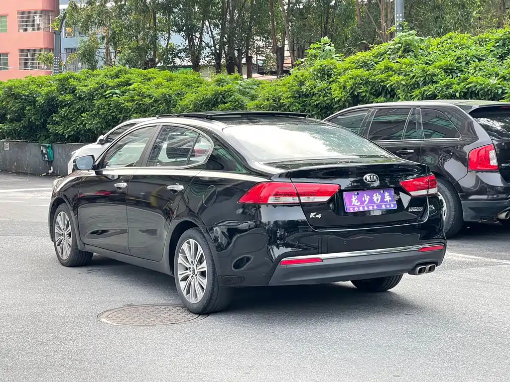 KIA K4 2015