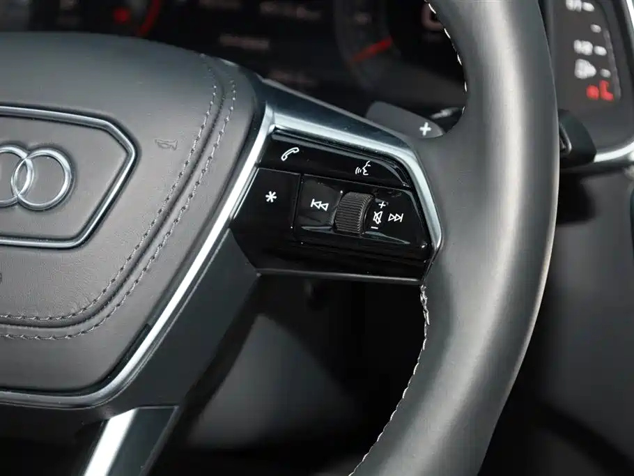AUDI A6L 2023