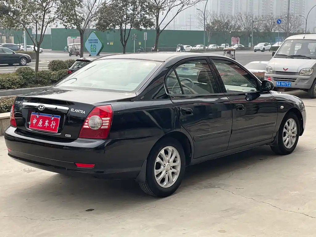 HYUNDAI ELANTRA 2009