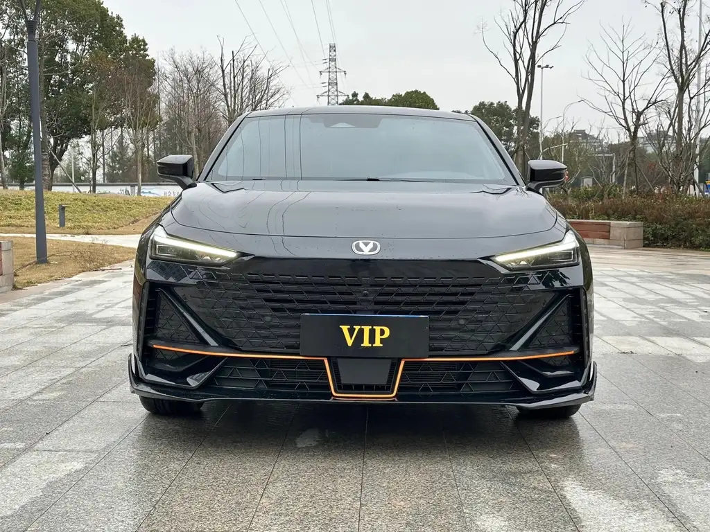 CHANGAN UNI-V 2023