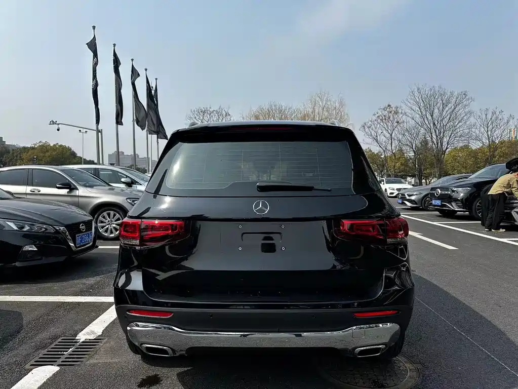 MERCEDES BENZ GLB 2022