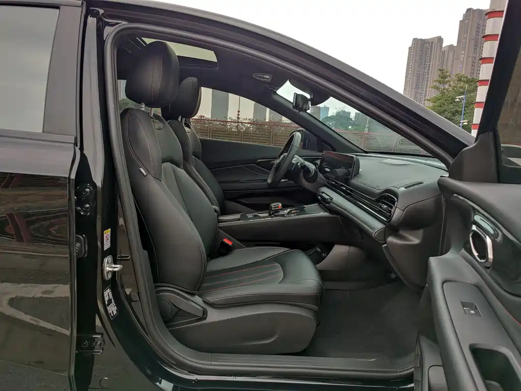TRUMPCHI EMPOW 2022