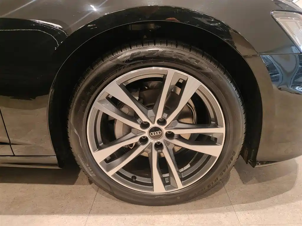 AUDI A6L 2024