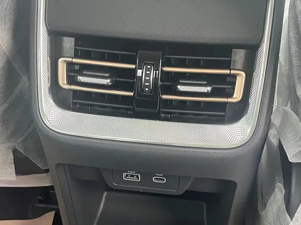 HONGQI H6 2023
