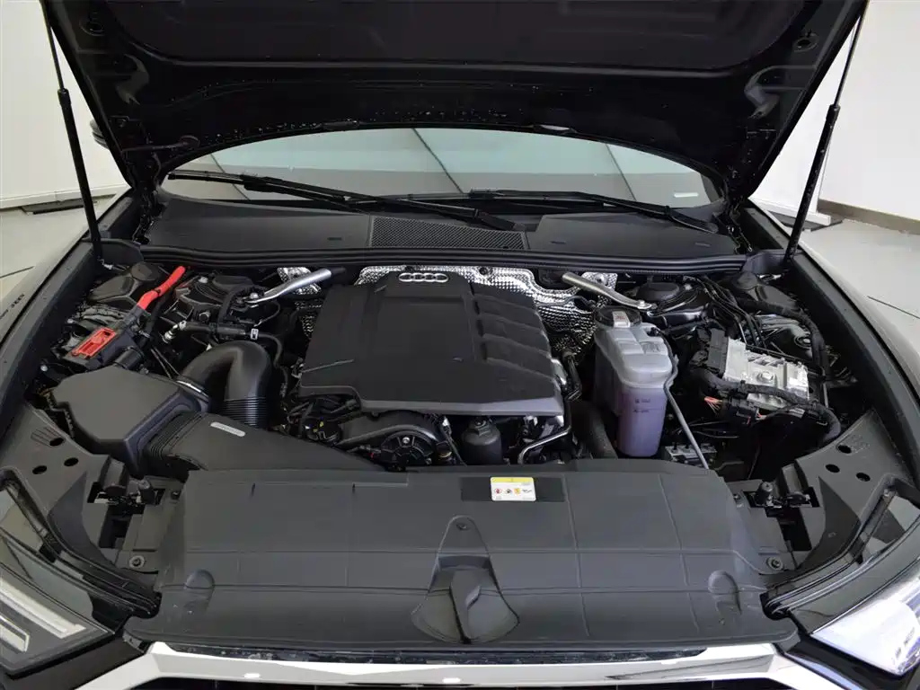 AUDI A6L 2021