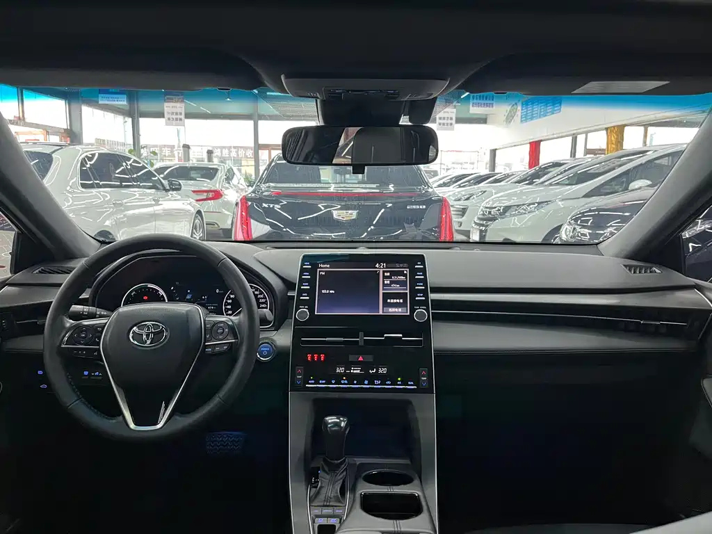 TOYOTA AVALON 2021