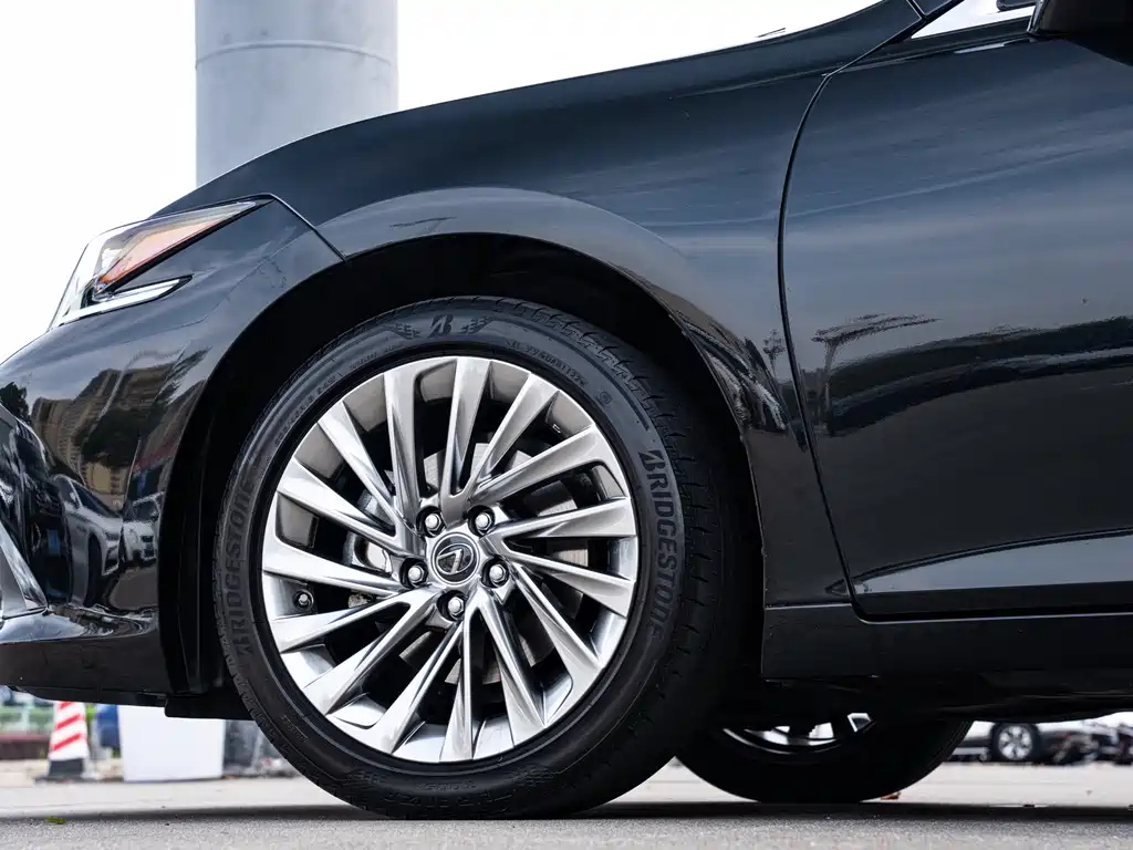 LEXUS ES 2022