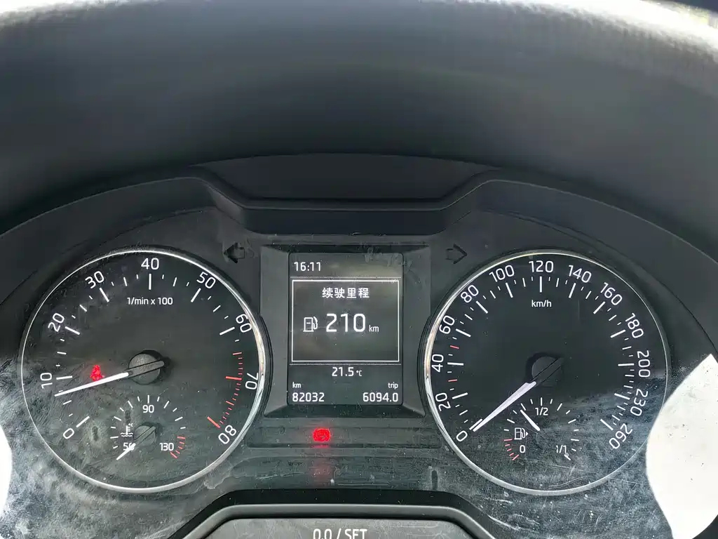 SKODA OCTAVIA 2015