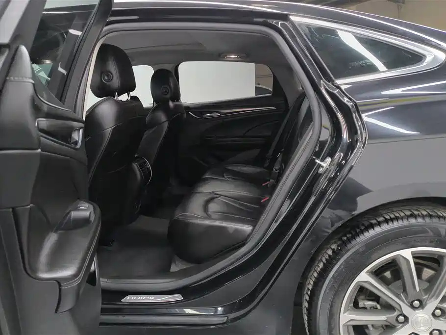 BUICK LACROSSE 2020