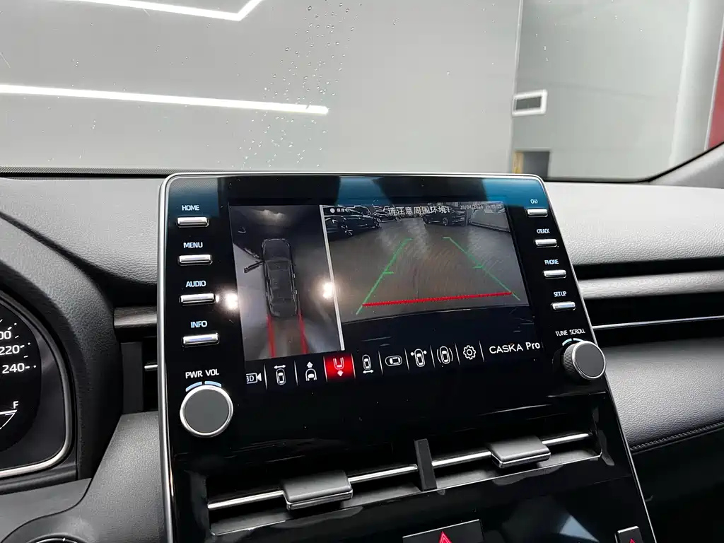 TOYOTA AVALON 2022