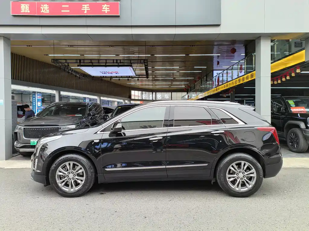 CADILLAC XT5 2020