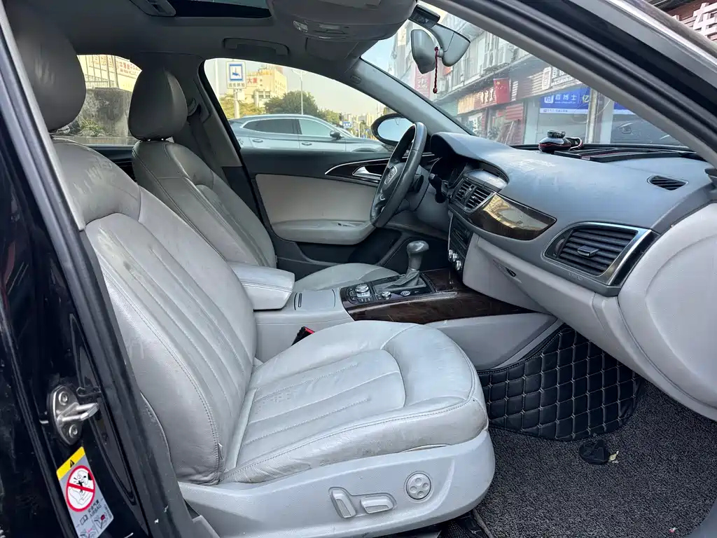 AUDI A6L 2012