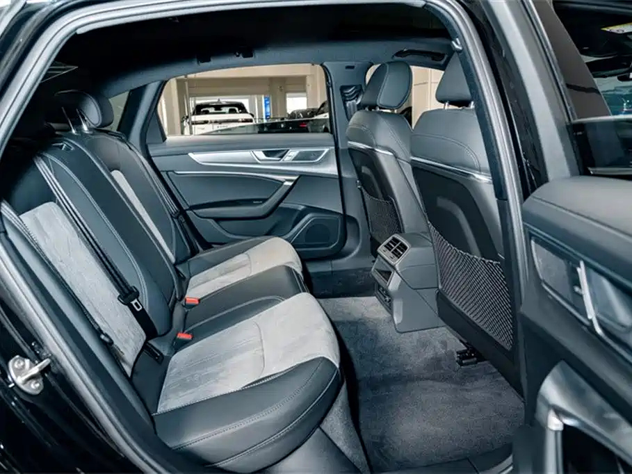 AUDI A6L 2023