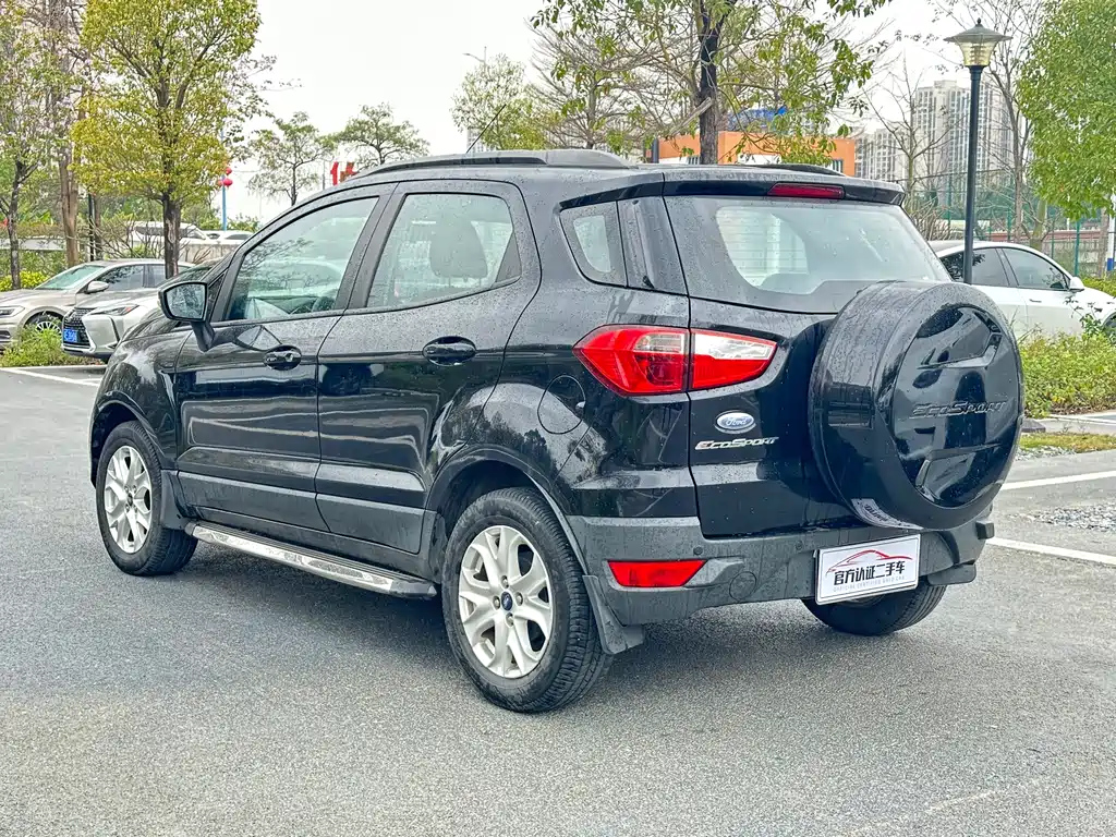 FORD ECOSPORT 2015