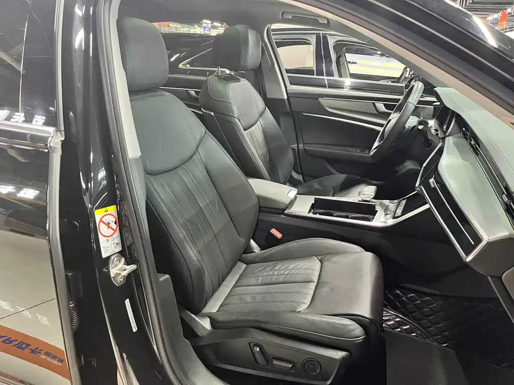 AUDI A6L 2021