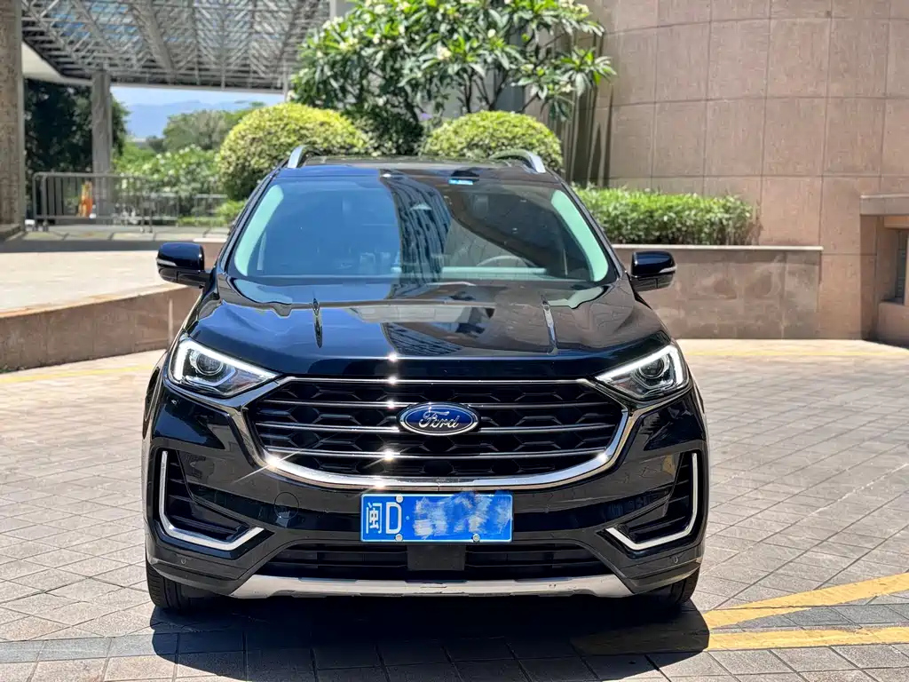 FORD EDGE 2021
