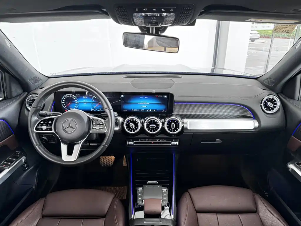 MERCEDES BENZ GLB 2021