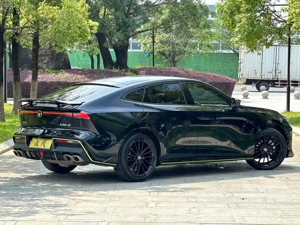 CHANGAN UNI-V 2022