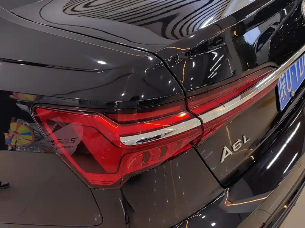 AUDI A6L 2021