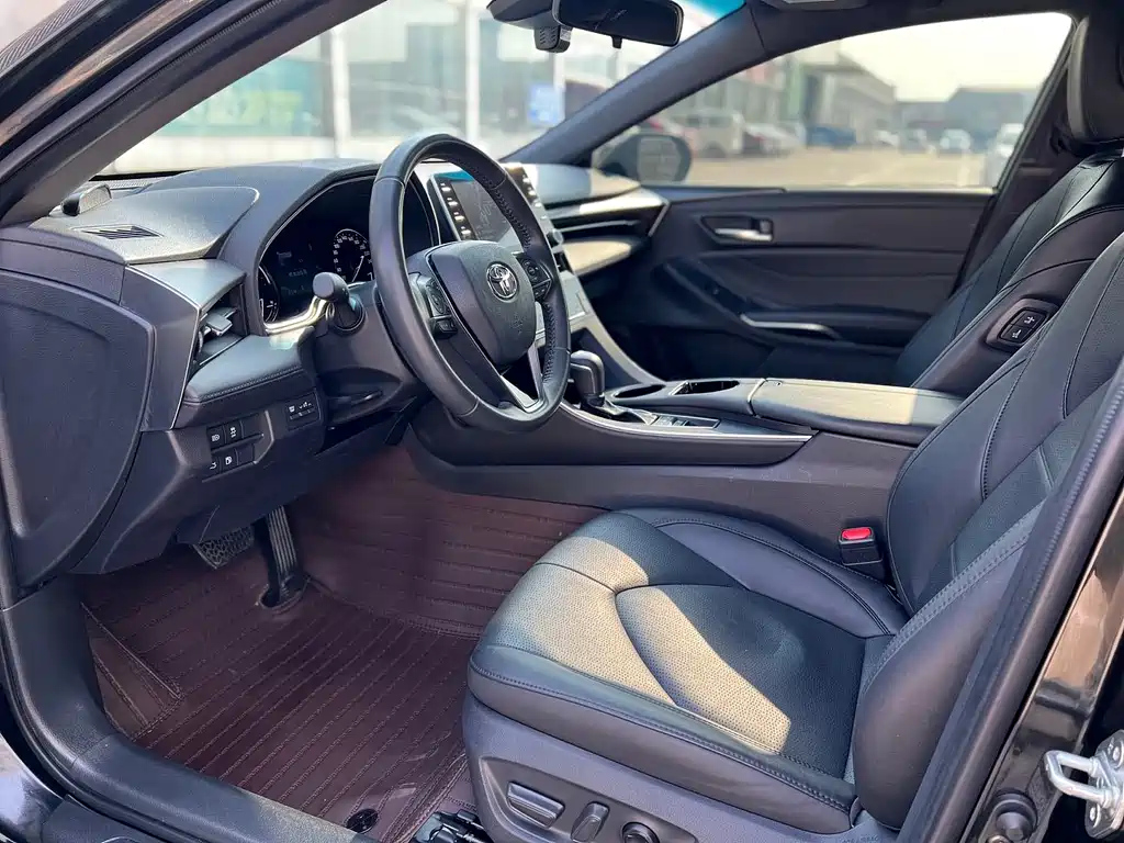 TOYOTA AVALON 2022