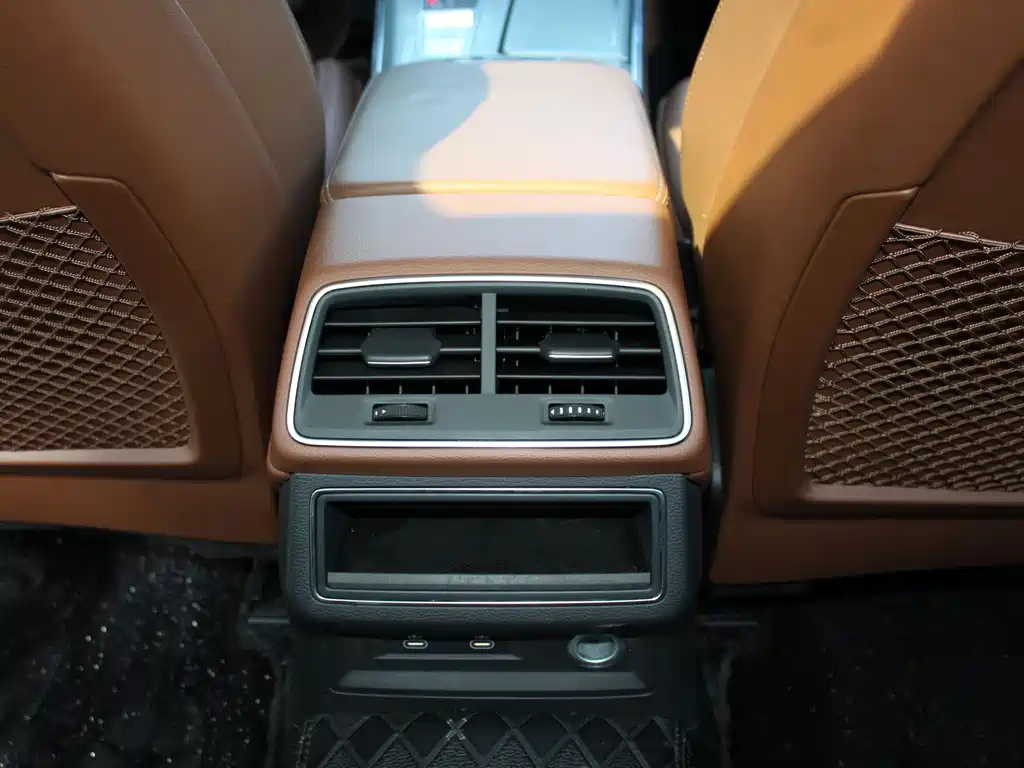 AUDI A6L 2023