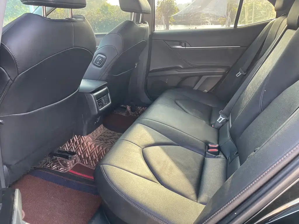 TOYOTA CAMRY 2022