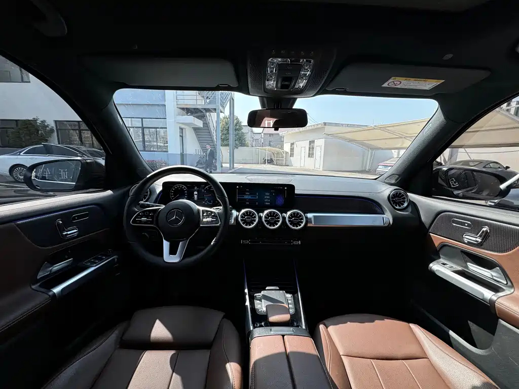 MERCEDES BENZ GLB 2022