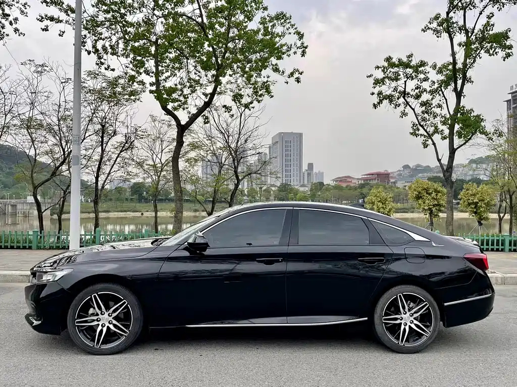HONDA ACCORD 2022
