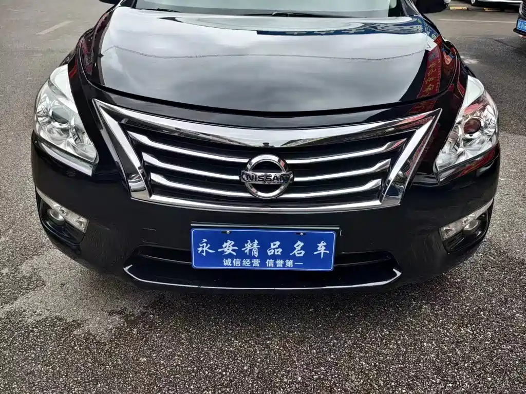 NISSAN TEANA 2016