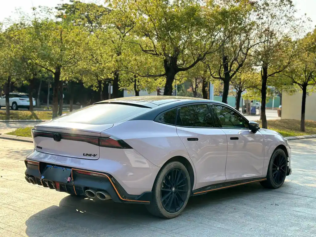CHANGAN UNI-V 2022