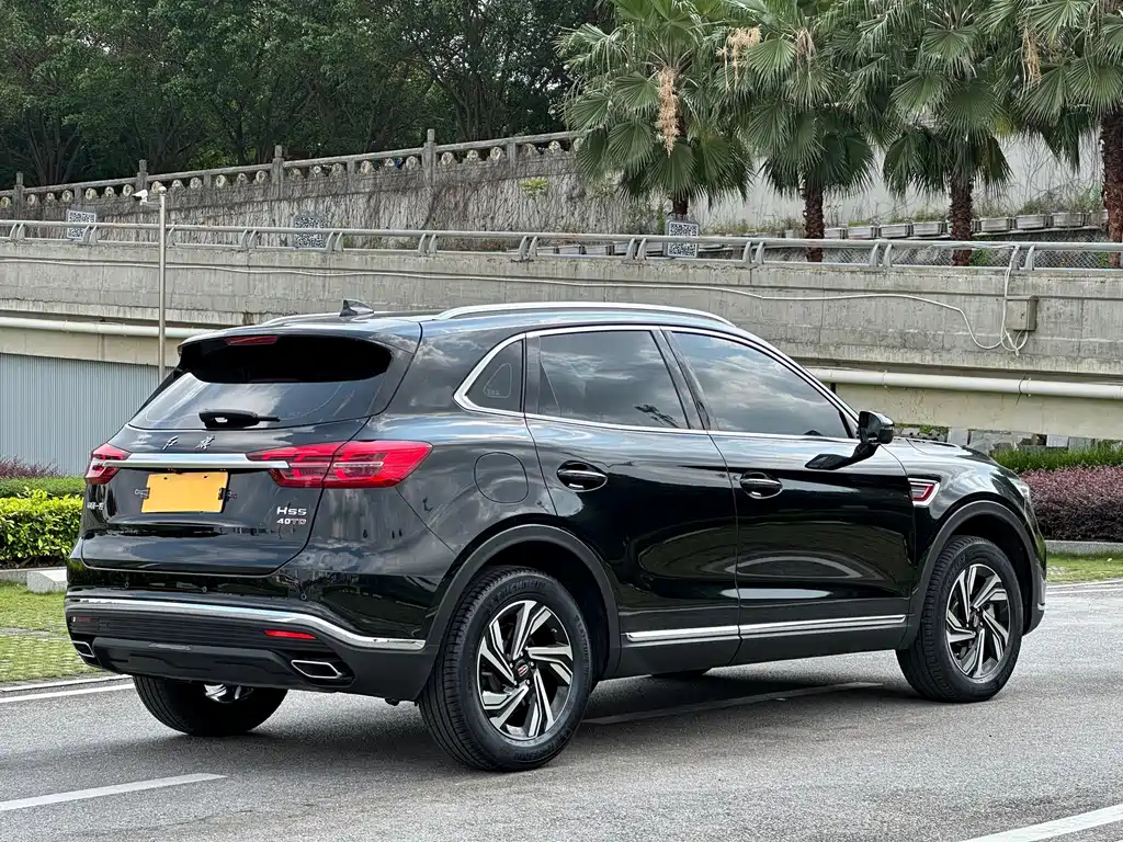 HONGQI HS5 2023