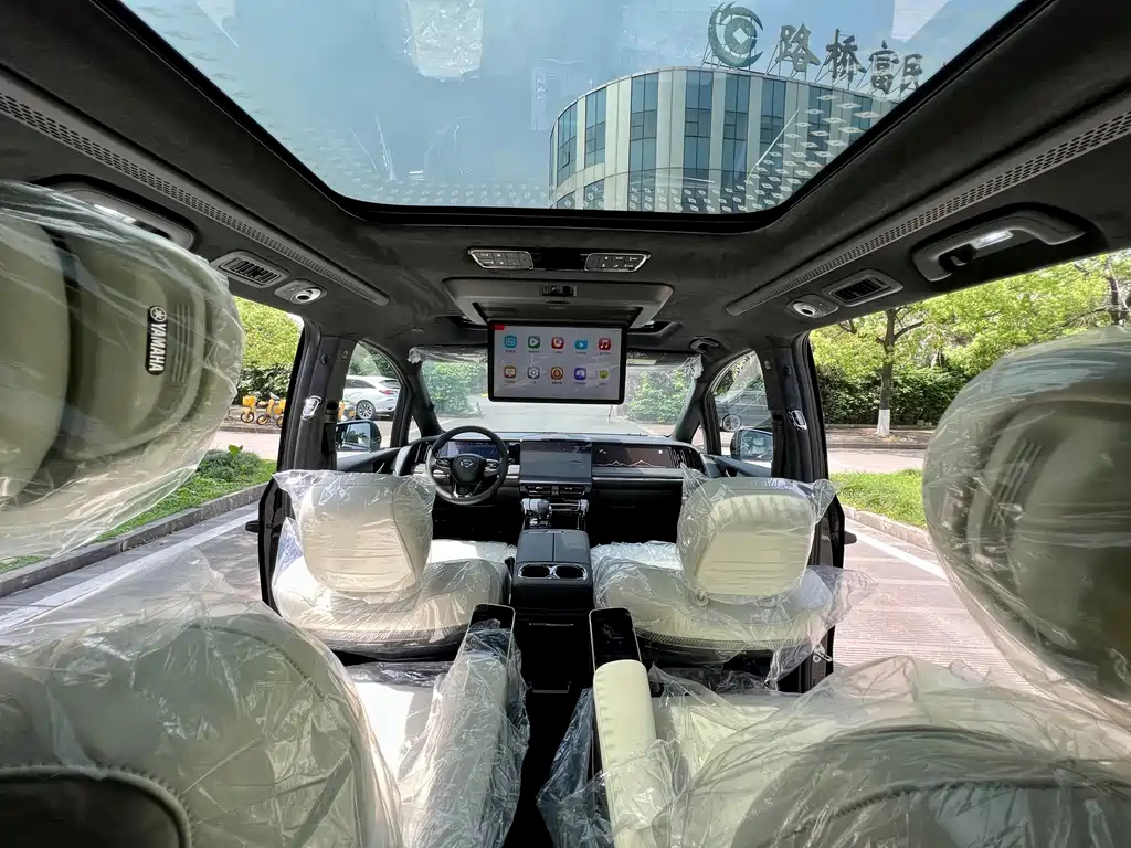 TRUMPCHI M8 2024