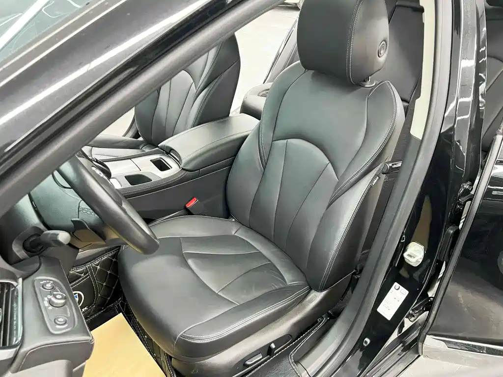 BUICK LACROSSE 2021