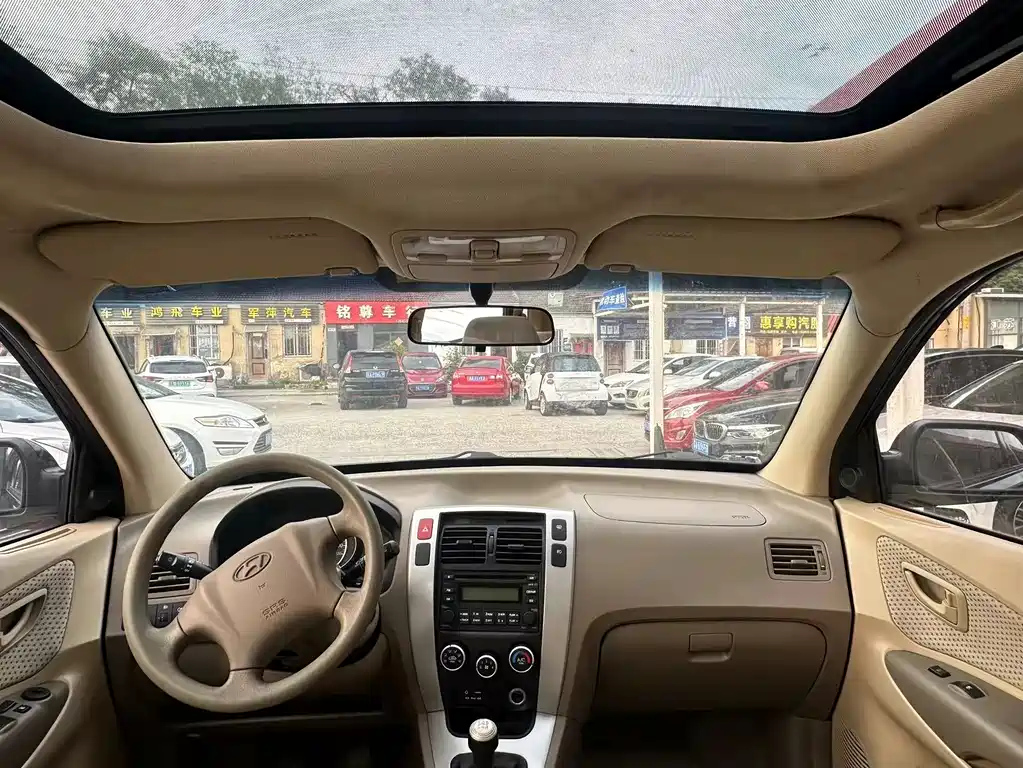 HYUNDAI TUCSON 2014