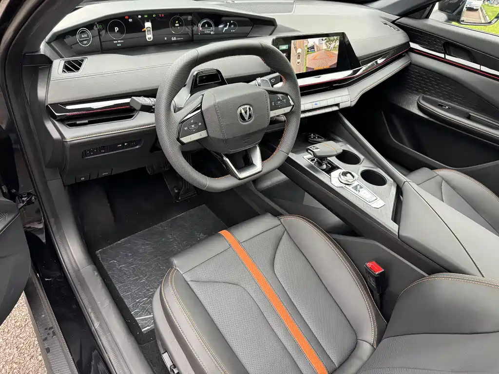 CHANGAN UNI-V 2025
