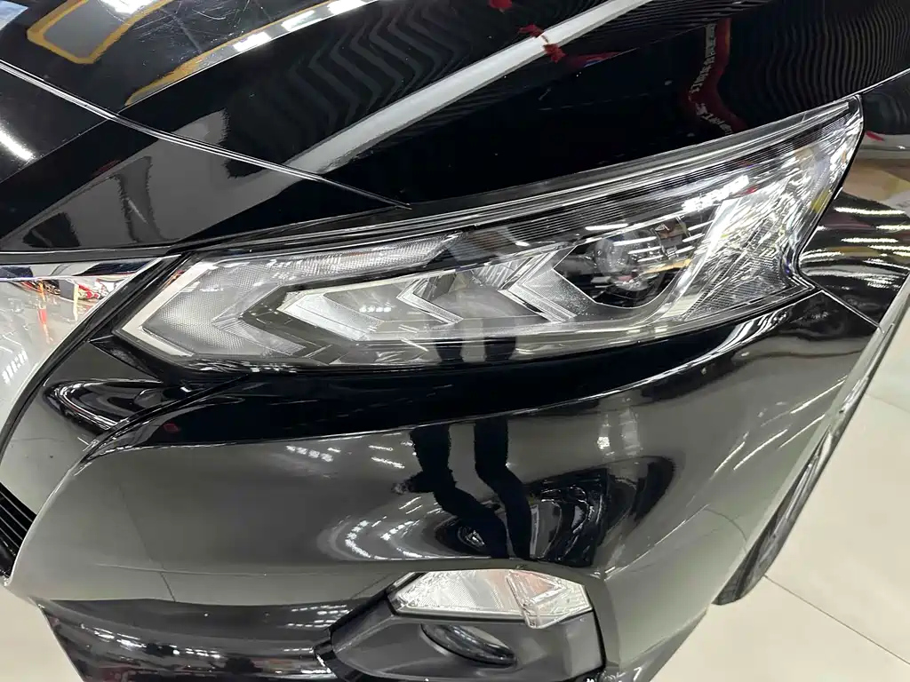 NISSAN TEANA 2021