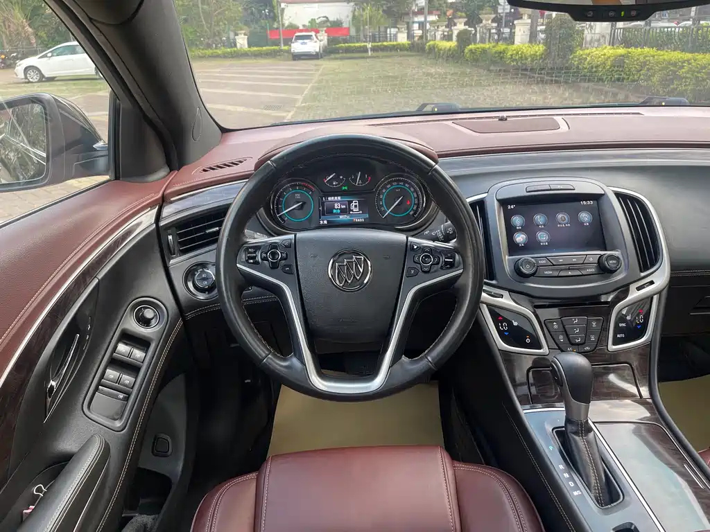 BUICK LACROSSE 2015