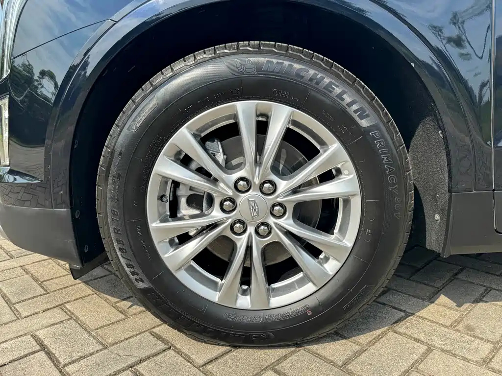 CADILLAC XT5 2022