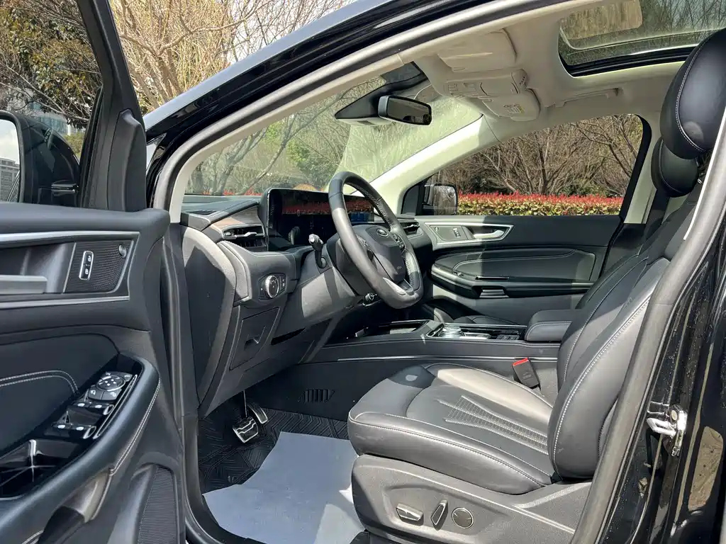 FORD EDGE 2021