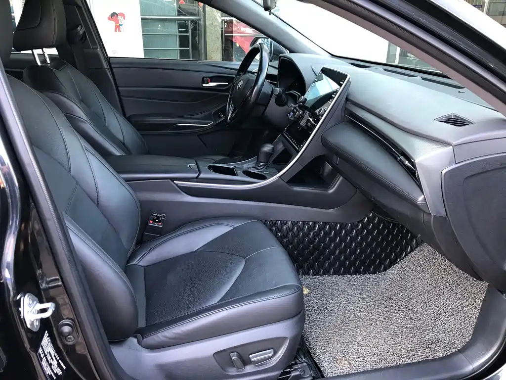 TOYOTA AVALON 2021