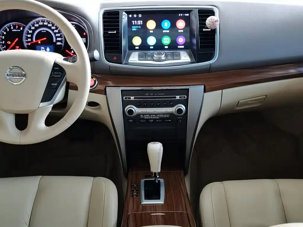 NISSAN TEANA 2012