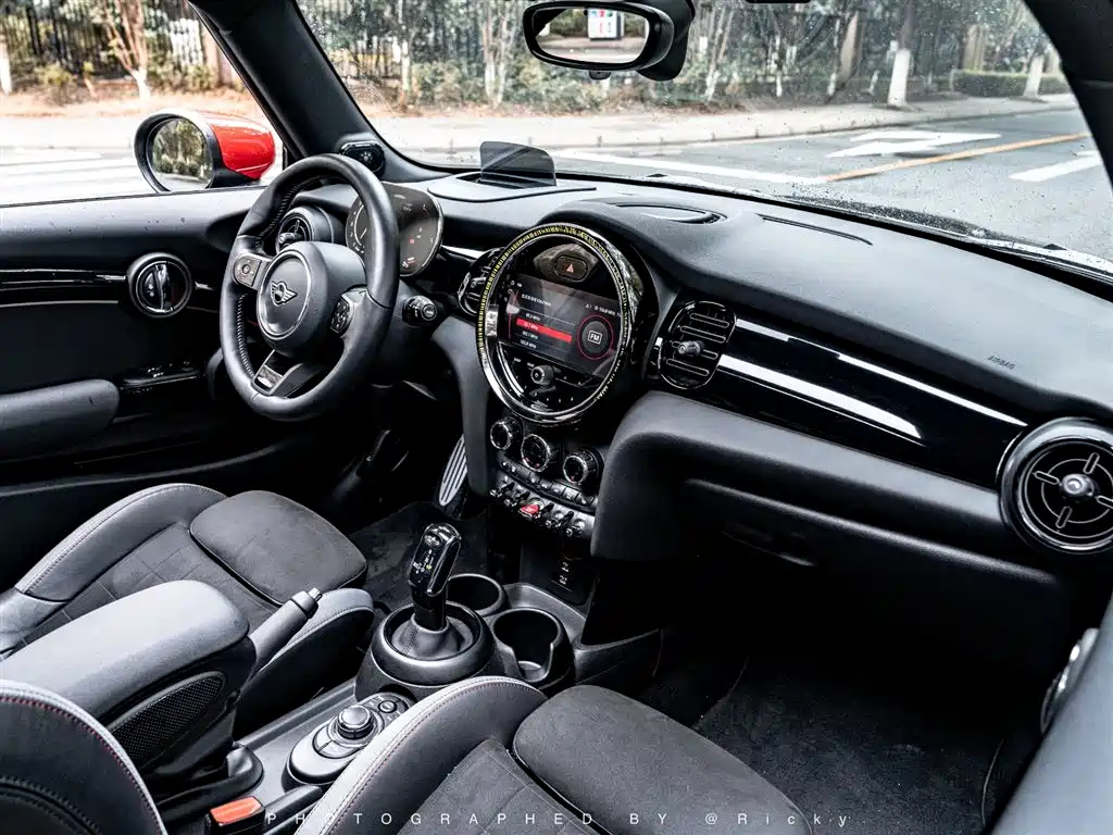 MINI JCW 2022