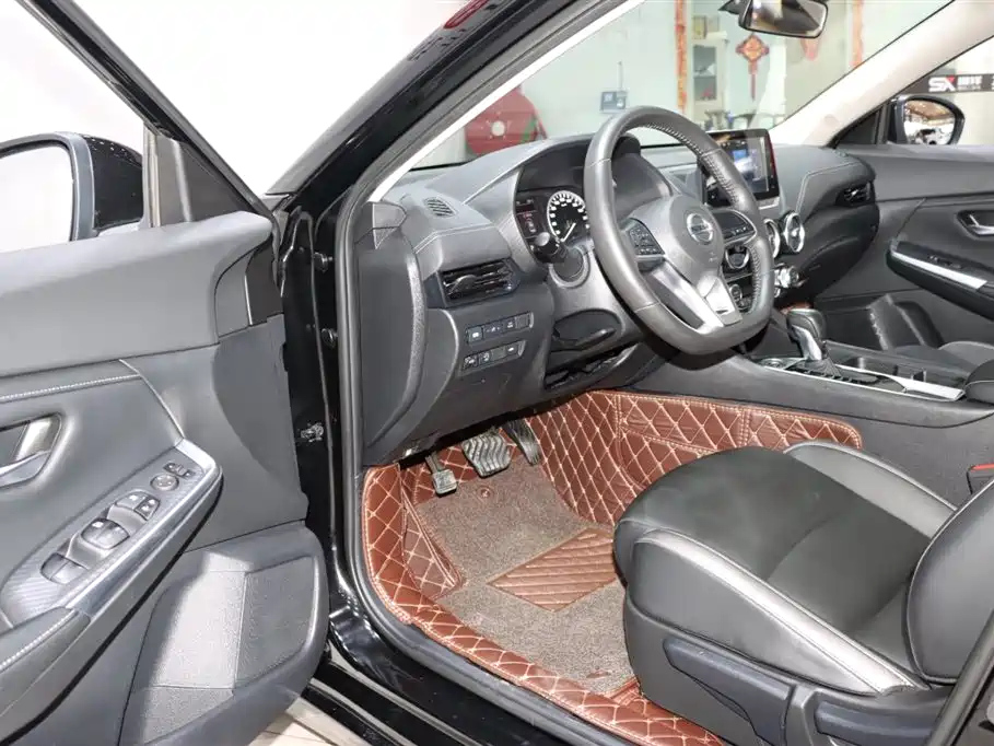 NISSAN SYLPHY 2021