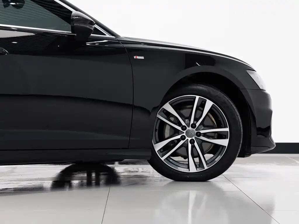 AUDI A6L 2021