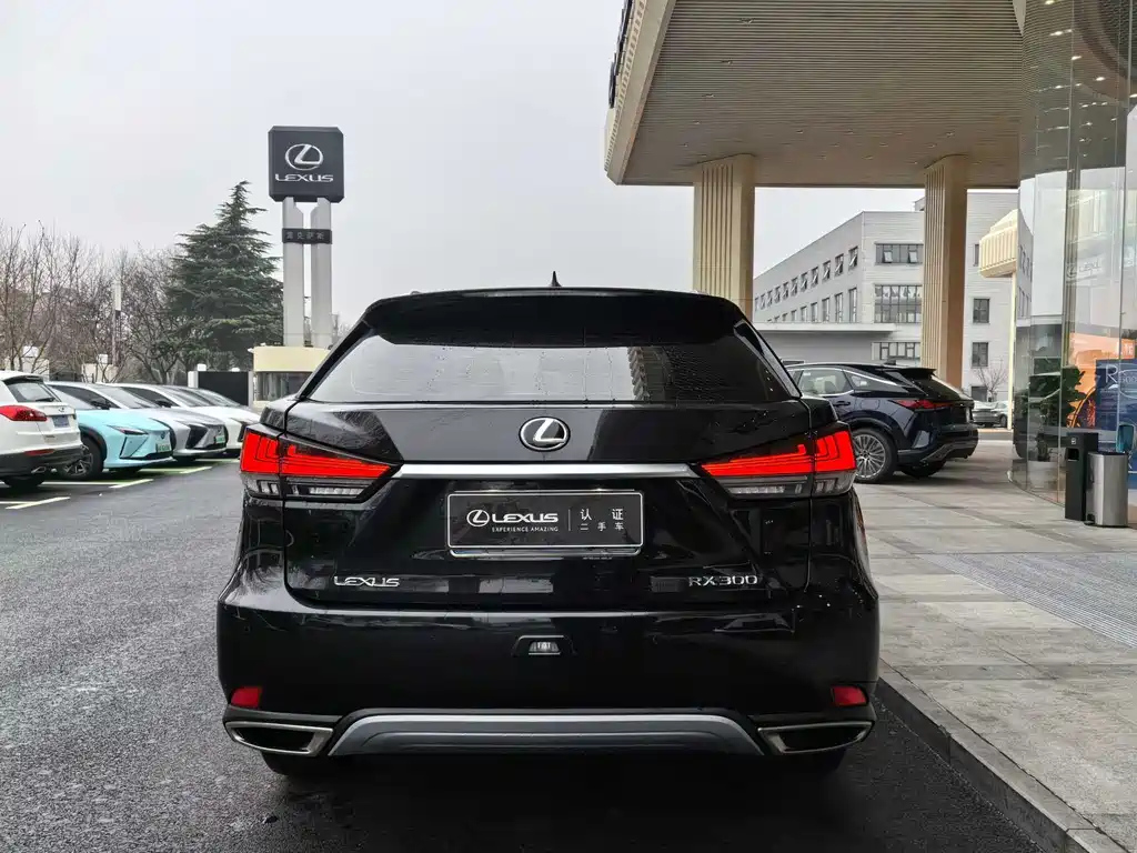 LEXUS RX 2021