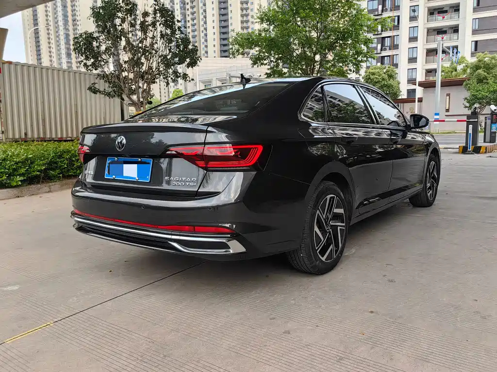 VOLKSWAGEN SAGITAR 2023