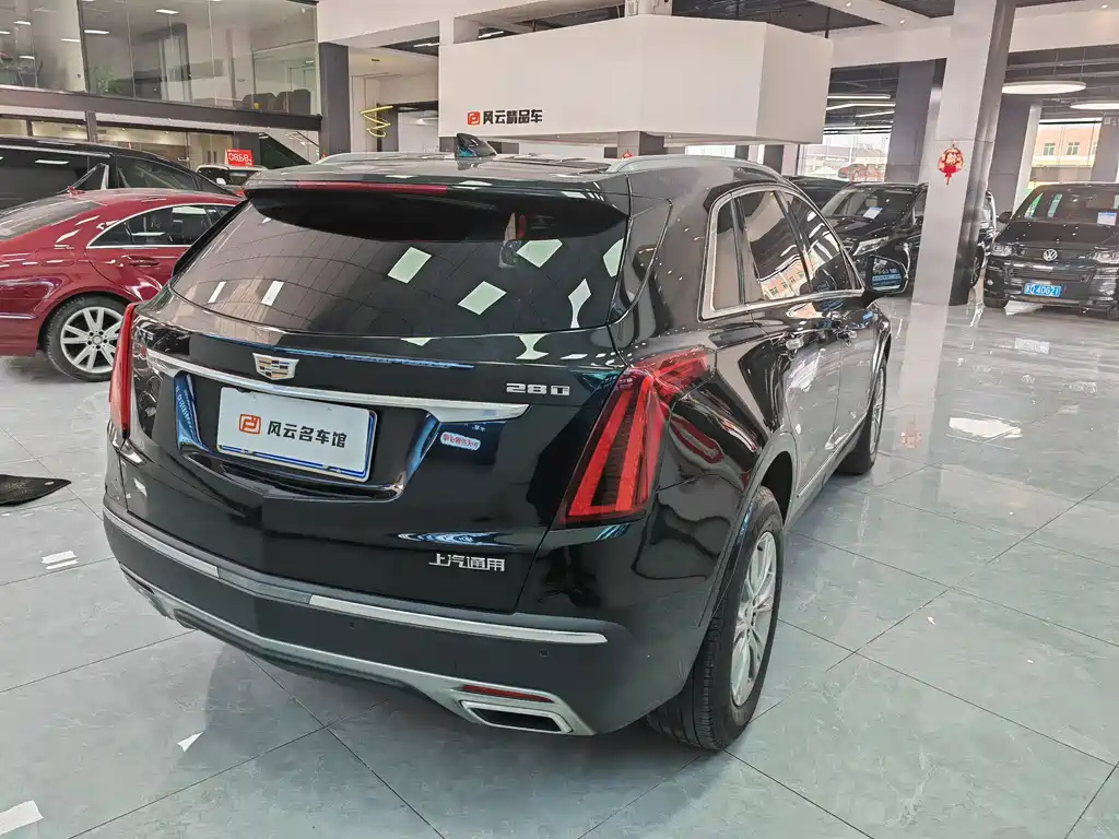 CADILLAC XT5 2020