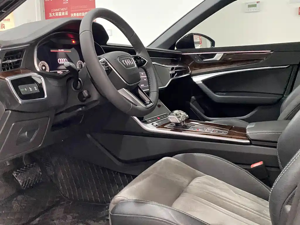 AUDI A6L 2021