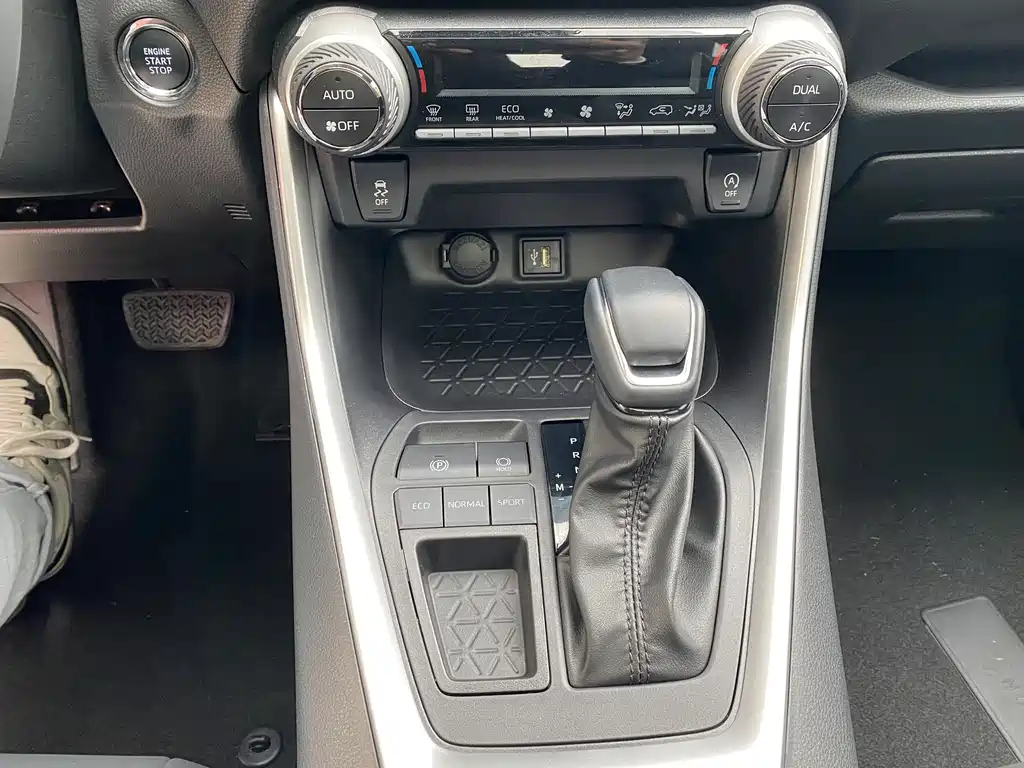 TOYOTA WILDLANDER 2023