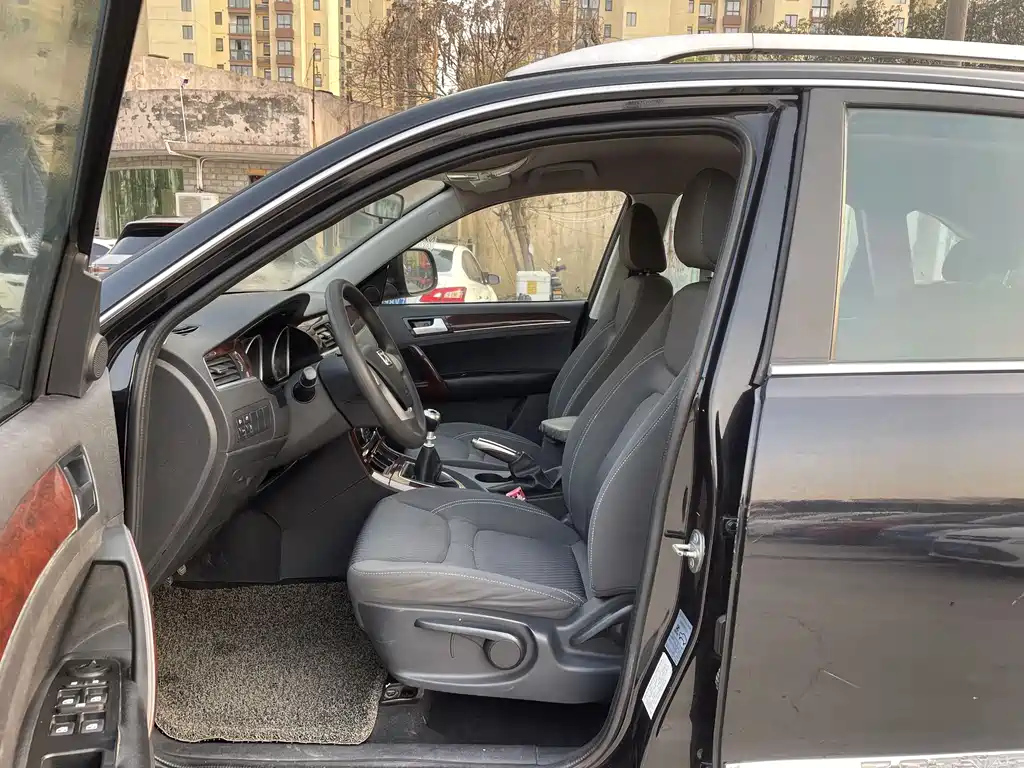 ZOTYE T600 2014
